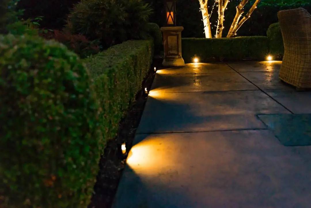 What Are the Benefits Of Having Security Lights?