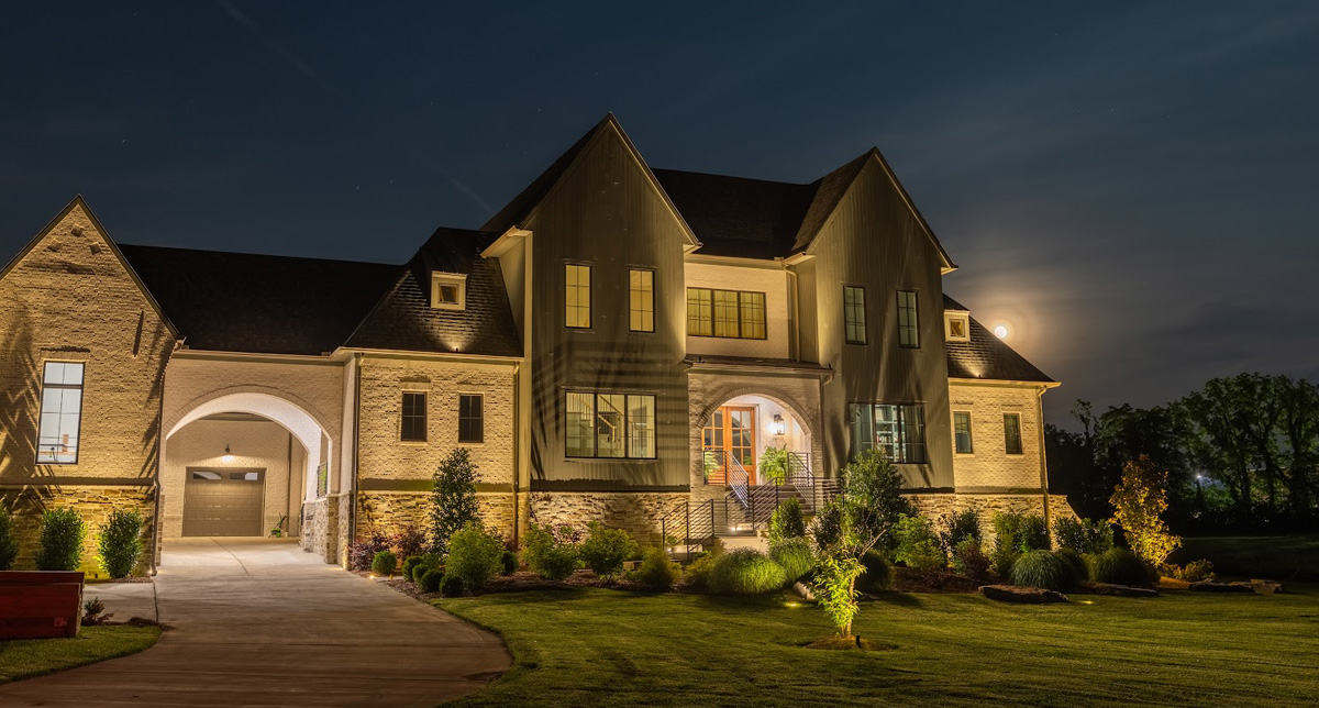 Top Exterior Lighting Company Trusted by Homeowners